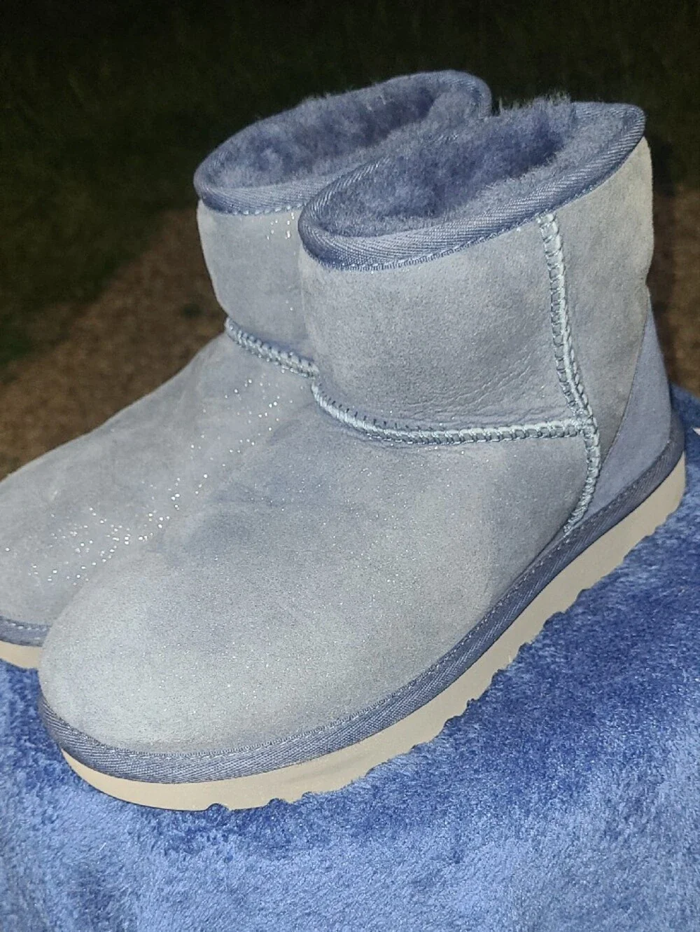 UGG Womens Classic Short Glitter Suede Boots in Navy Blue Size 7